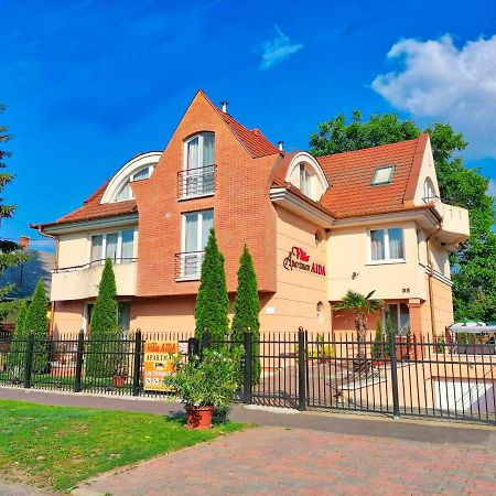 Villa Aida Apartman Hajduszoboszlo Exterior foto