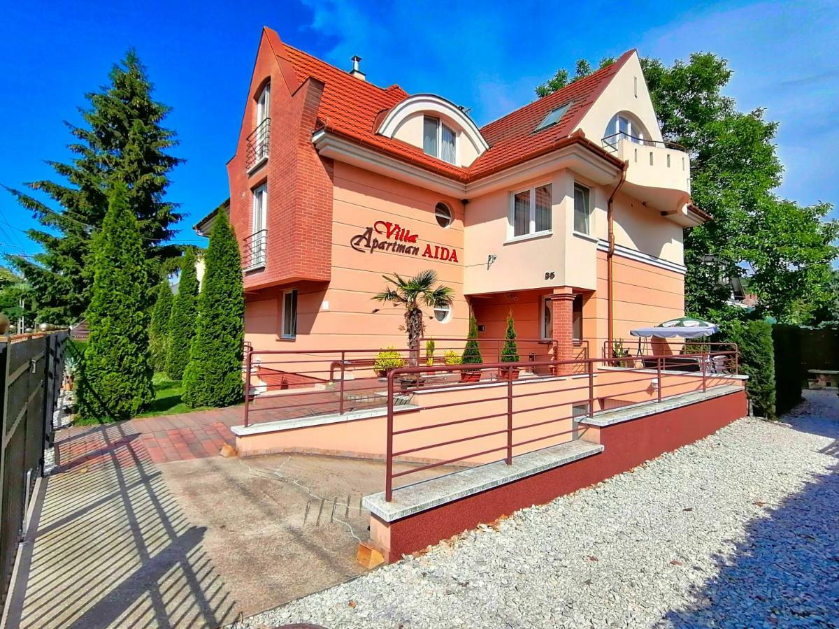 Villa Aida Apartman Hajduszoboszlo Exterior foto
