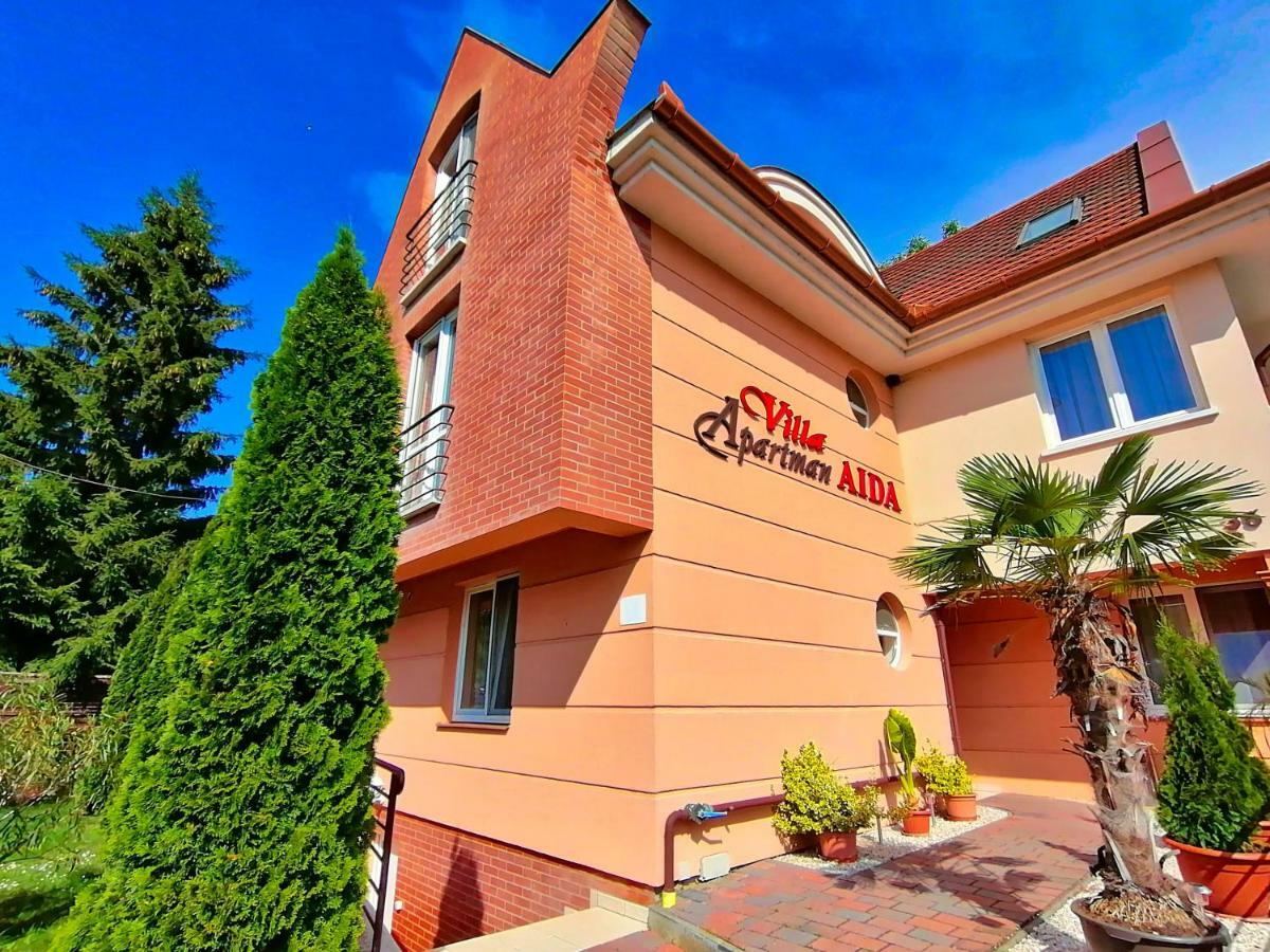 Villa Aida Apartman Hajduszoboszlo Exterior foto