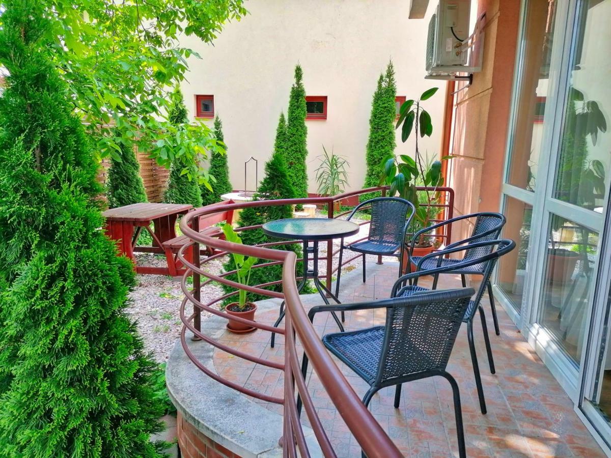 Villa Aida Apartman Hajduszoboszlo Exterior foto