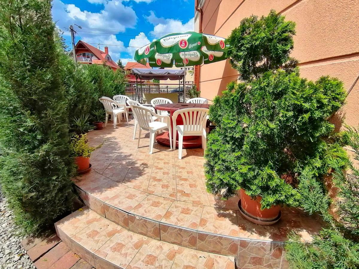 Villa Aida Apartman Hajduszoboszlo Exterior foto