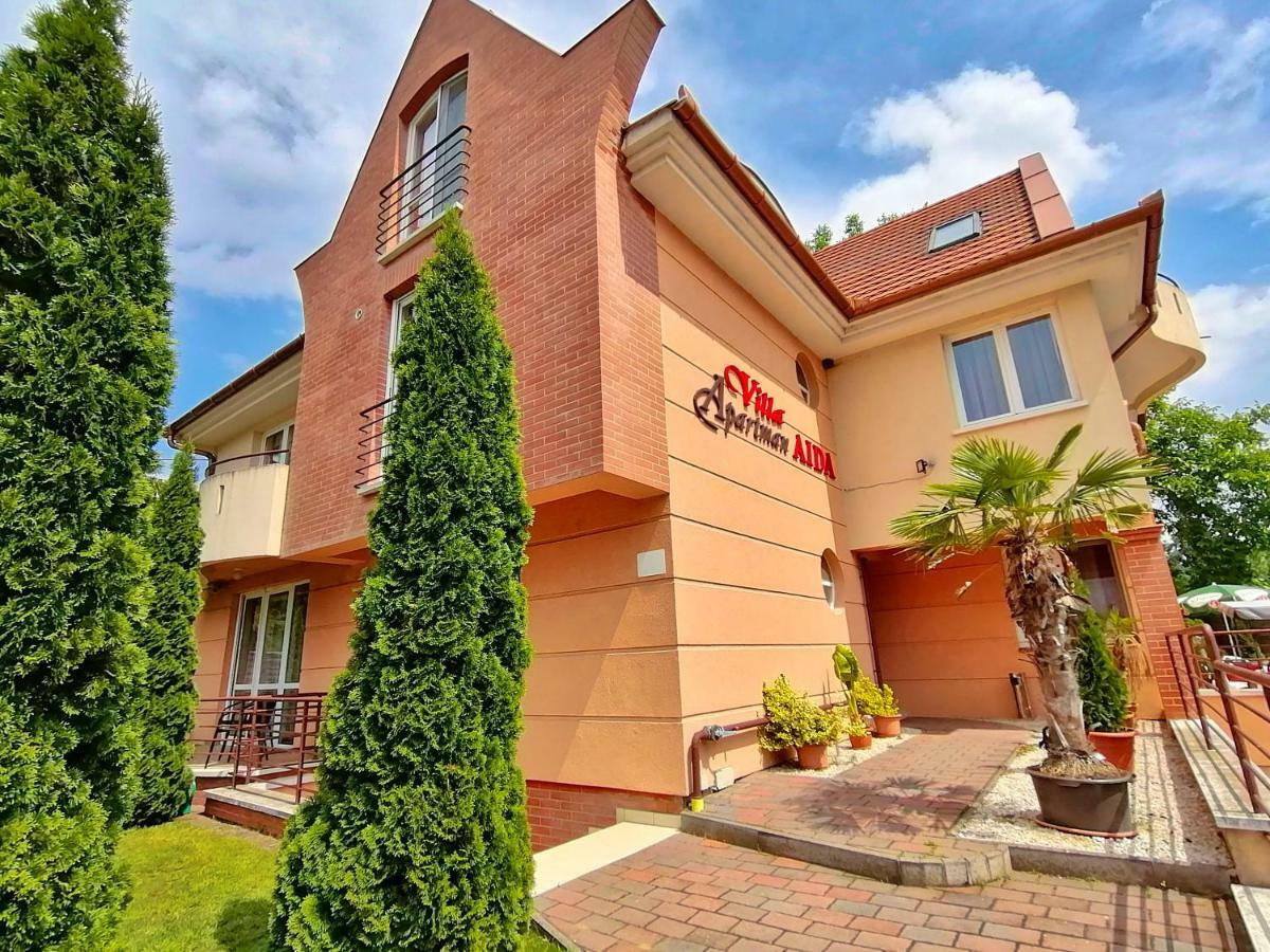 Villa Aida Apartman Hajduszoboszlo Exterior foto