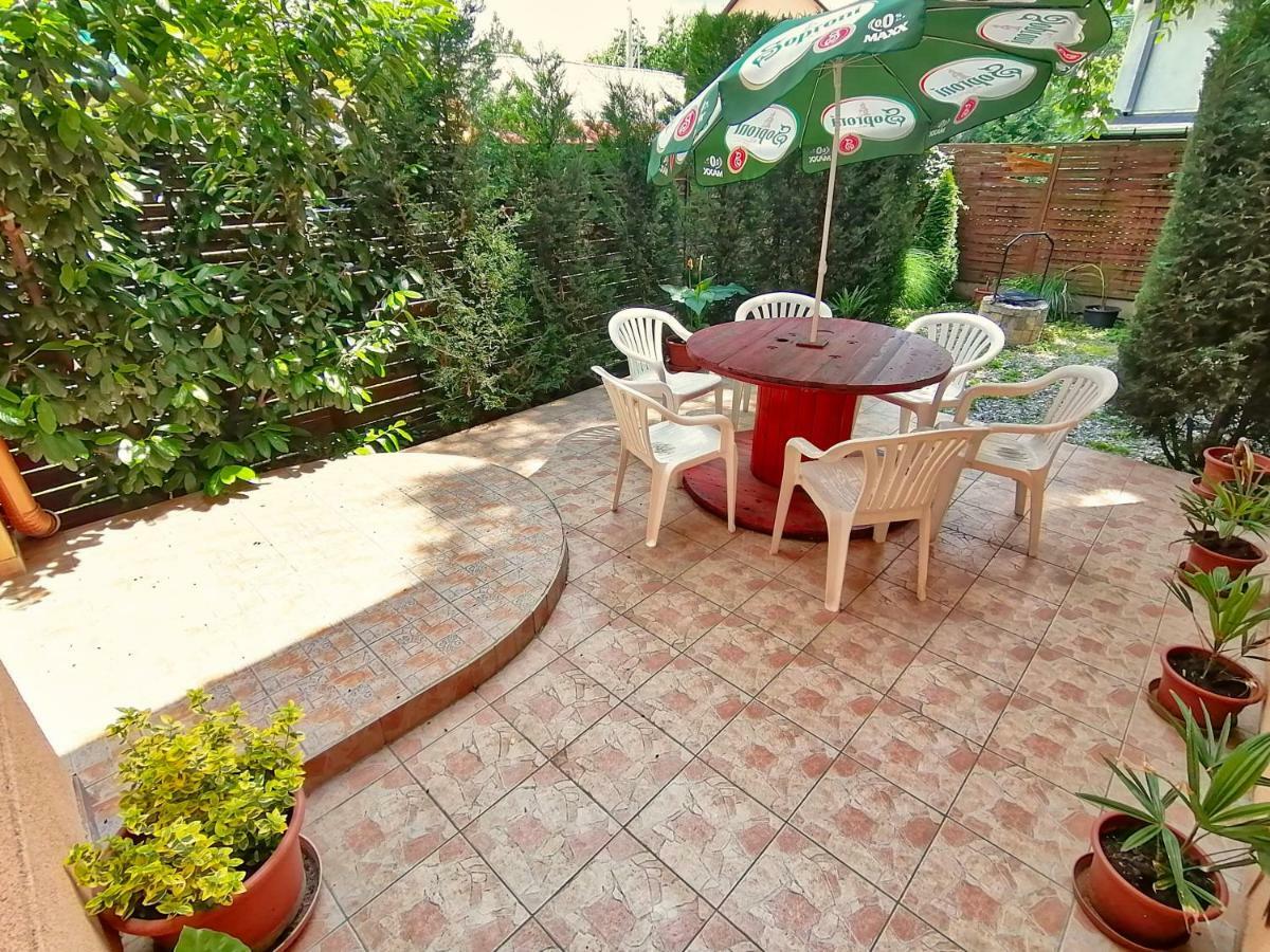 Villa Aida Apartman Hajduszoboszlo Exterior foto